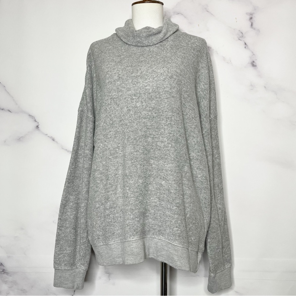 Urban Outfitters Gray Turtleneck Sweater